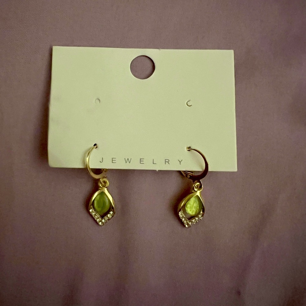 Super light weight earrings